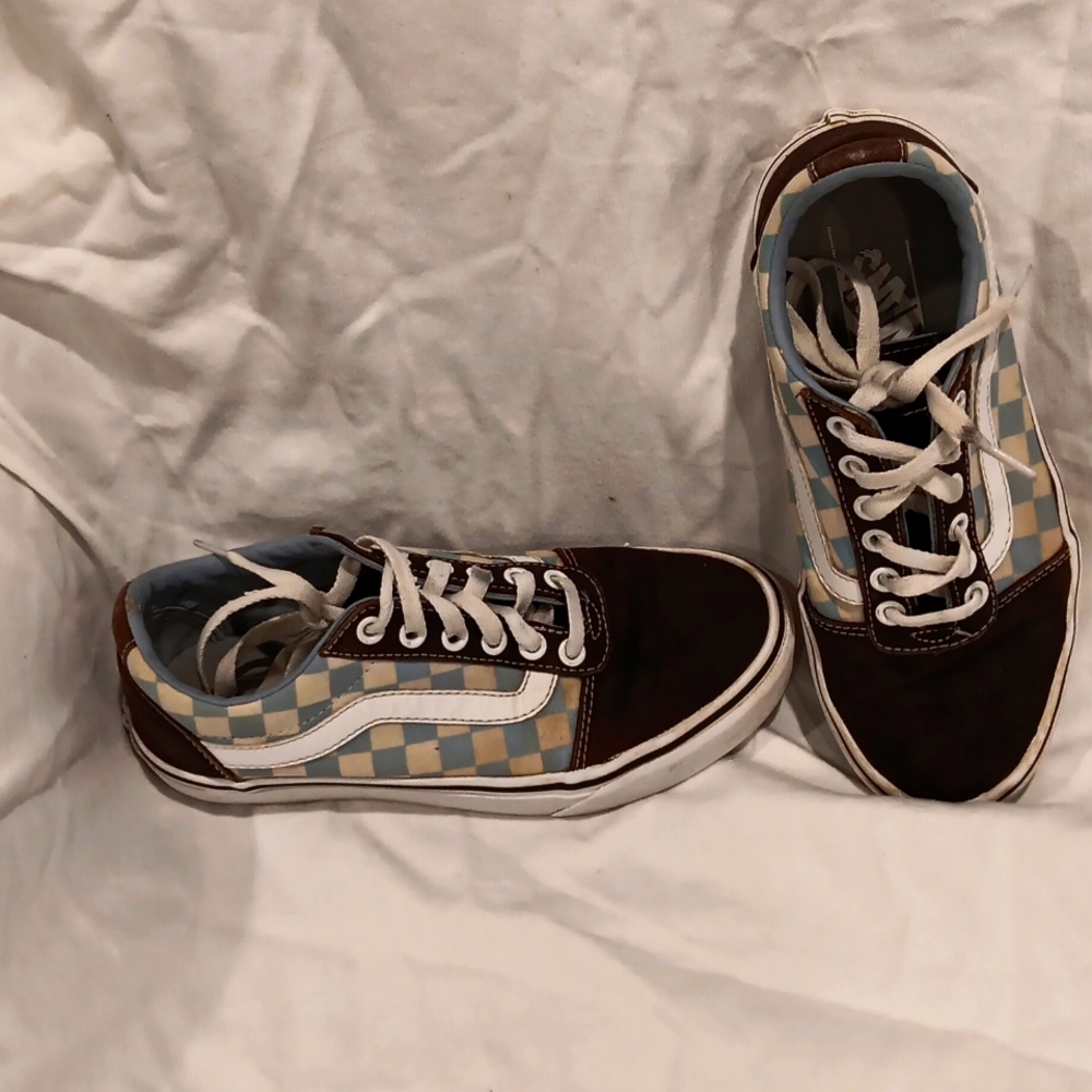 RETRO VAN'S OFF THE WALL  SZ 6